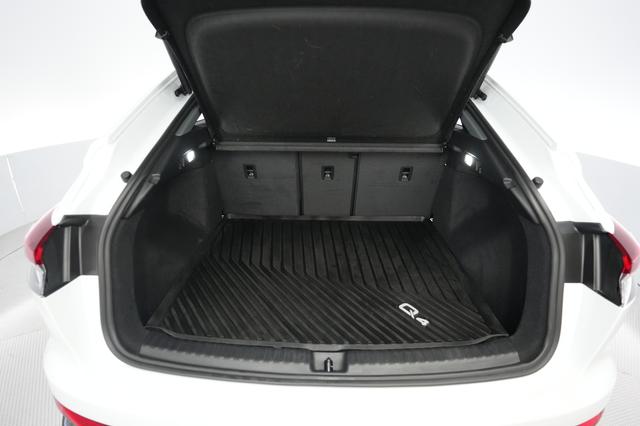 2023 Audi Q4 Sportback e-tron — photo 6 of 23
