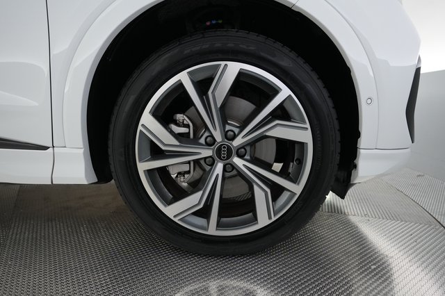 2023 Audi Q4 Sportback e-tron — photo 16 of 23