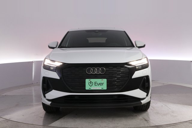 2023 Audi Q4 Sportback e-tron — photo 9 of 23