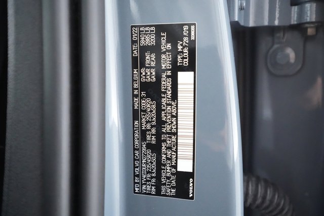 2022 Volvo XC40 Recharge — photo 28 of 28