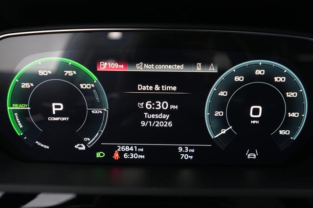 2024 Audi Q8 e-tron — photo 5 of 25