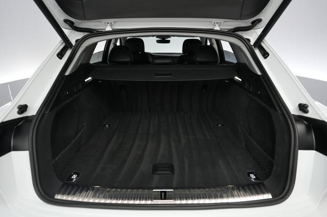 2024 Audi Q8 e-tron — photo 6 of 25