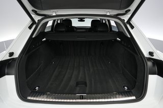 2024 Audi Q8 e-tron — photo 6 of 25