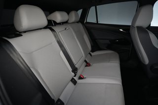 2022 Volkswagen ID.4 — photo 4 of 24