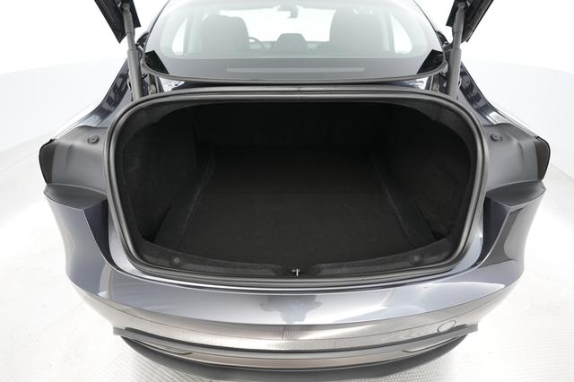 2024 Tesla Model 3 — photo 6 of 23