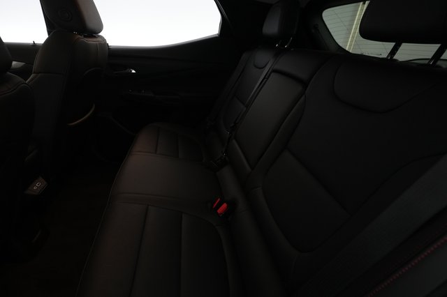 2023 Chevrolet Bolt EUV — photo 17 of 21