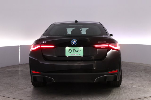 2023 BMW i4 — photo 12 of 23