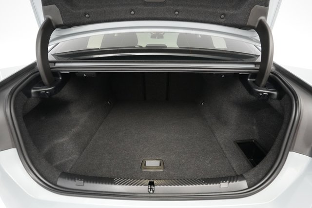 2024 BMW i5 — photo 6 of 23