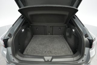 2023 Volkswagen ID.4 — photo 6 of 27