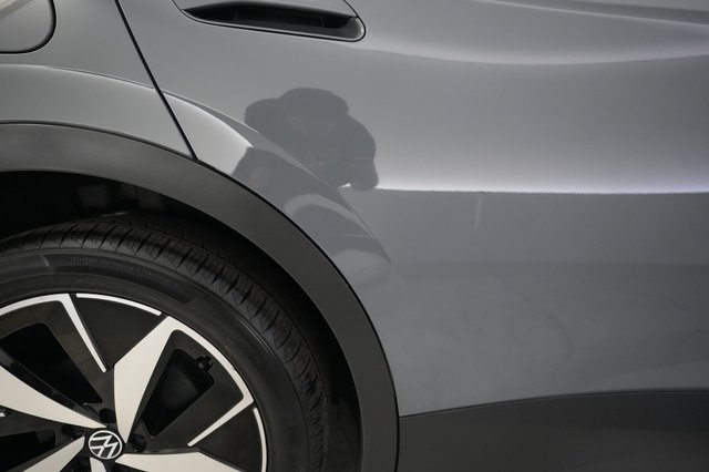 2023 Volkswagen ID.4 — photo 26 of 27