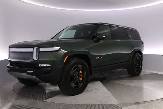 2023 Rivian R1S