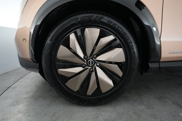 2023 Nissan Ariya — photo 15 of 28