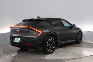 2023 Kia EV6 — photo 2 of 28