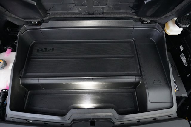2023 Kia EV6 — photo 23 of 28
