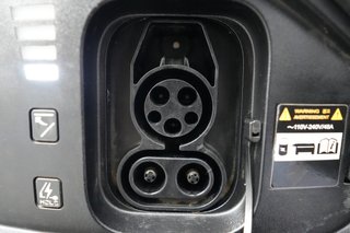 2023 Kia EV6 — photo 8 of 28