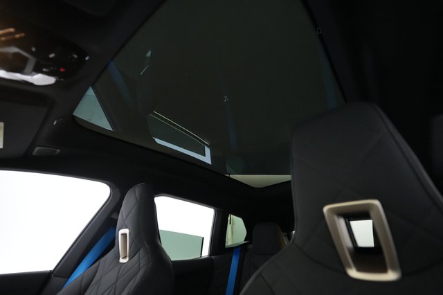 2023 BMW iX — photo 20 of 21