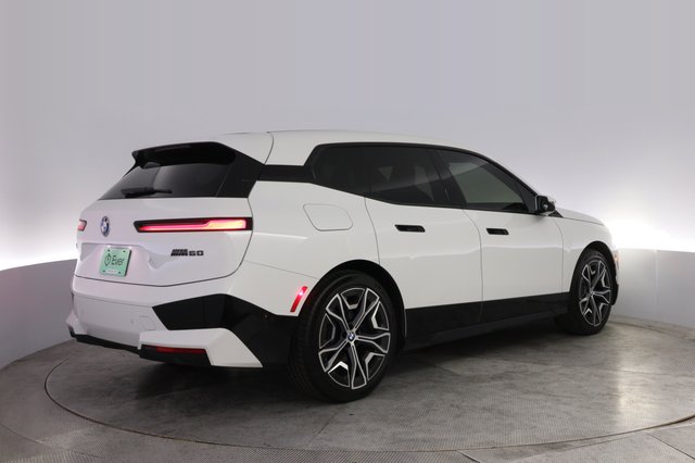 2023 BMW iX — photo 2 of 21