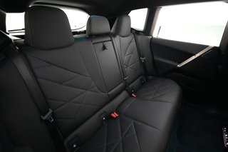 2023 BMW iX — photo 4 of 23