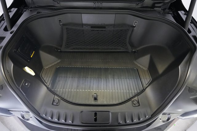 2023 Ford F-150 Lightning — photo 14 of 19