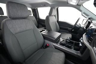 2023 Ford F-150 Lightning — photo 12 of 19