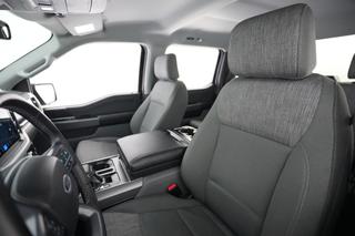 2023 Ford F-150 Lightning — photo 3 of 19