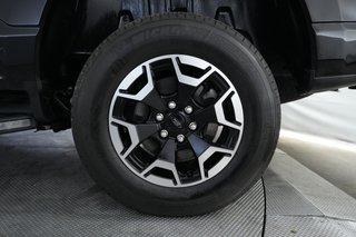 2023 Ford F-150 Lightning — photo 7 of 19