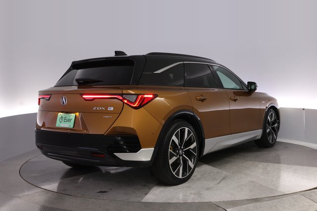 2024 Acura ZDX — photo 2 of 23