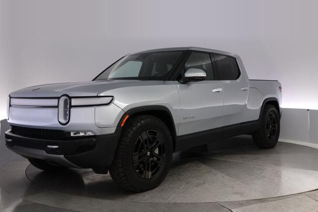 2024 Rivian R1T — VIN 7FCTGBAA5RN032643