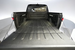 2024 Rivian R1T — photo 6 of 27