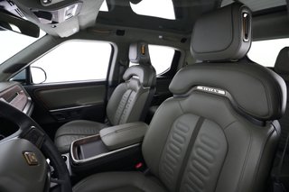 2024 Rivian R1T — photo 3 of 27