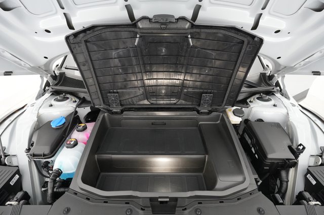 2022 Hyundai IONIQ 5 — photo 23 of 28