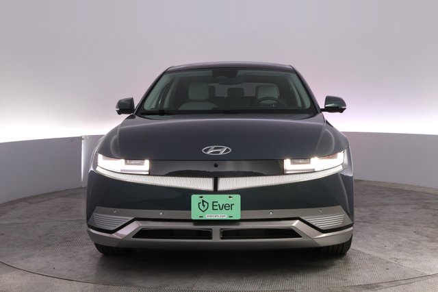 2024 Hyundai IONIQ 5 — photo 9 of 22
