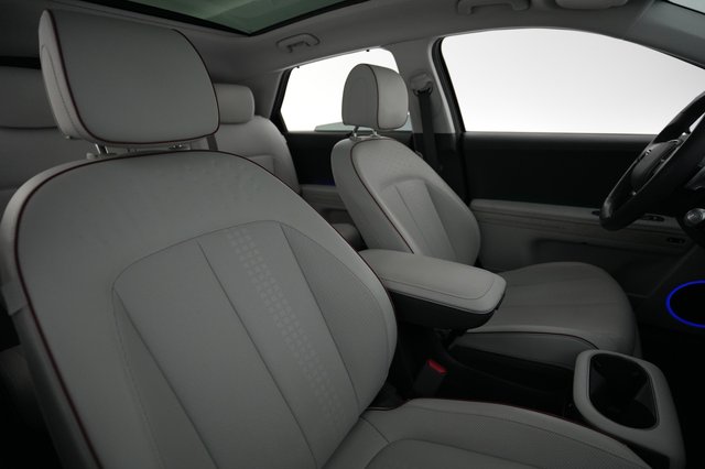 2024 Hyundai IONIQ 5 — photo 18 of 22
