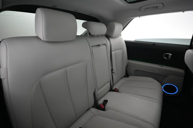 2024 Hyundai IONIQ 5 — photo 4 of 22
