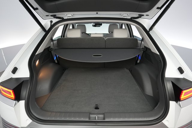 2024 Hyundai IONIQ 5 — photo 6 of 24