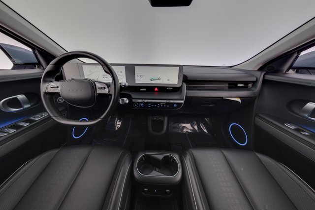 2024 Hyundai IONIQ 5 — photo 21 of 24