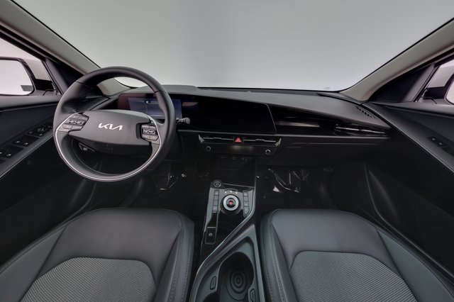 2024 Kia Niro EV — photo 21 of 24