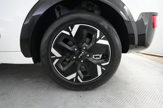 2024 Kia Niro EV — photo 7 of 24