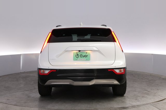 2024 Kia Niro EV — photo 12 of 24