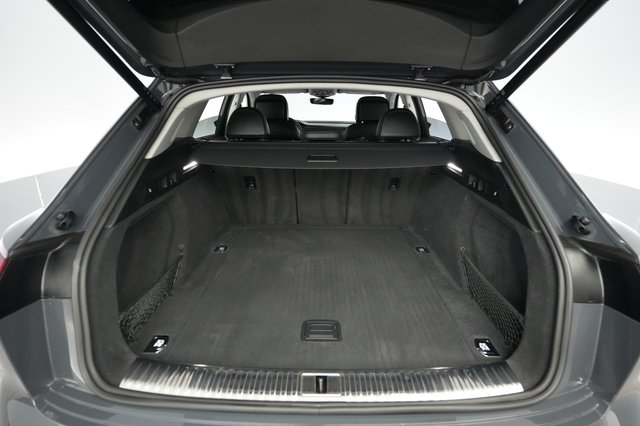 2024 Audi Q8 e-tron — photo 6 of 24