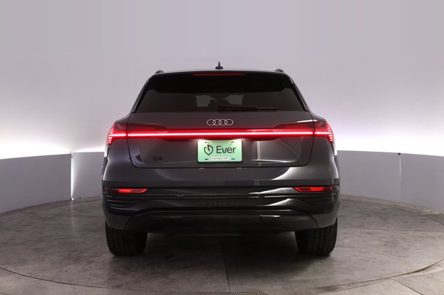 2024 Audi Q8 e-tron — photo 12 of 24