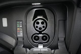 2024 Audi Q8 e-tron — photo 8 of 24