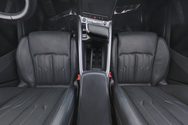 2024 Audi Q8 e-tron — photo 22 of 24