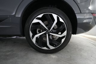 2024 Audi Q8 e-tron — photo 7 of 24