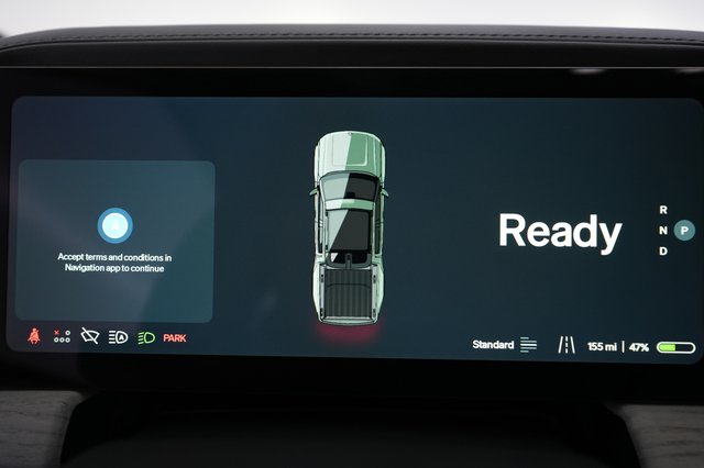 2025 Rivian R1T — photo 20 of 22