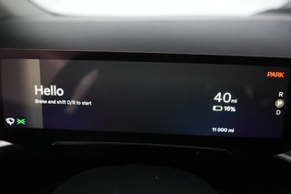 2025 Volvo EX90 — photo 5 of 24