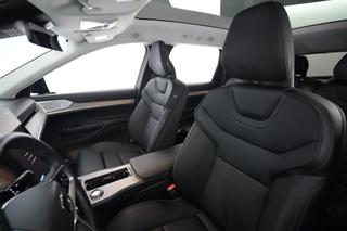 2025 Volvo EX90 — photo 3 of 24