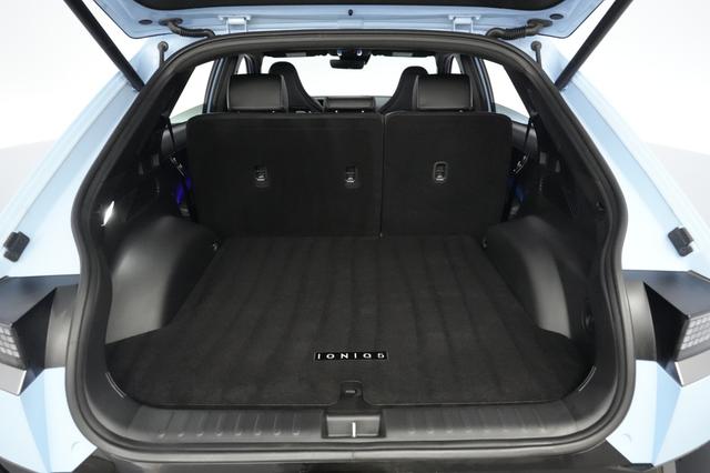 2025 Hyundai IONIQ 5 — photo 6 of 22