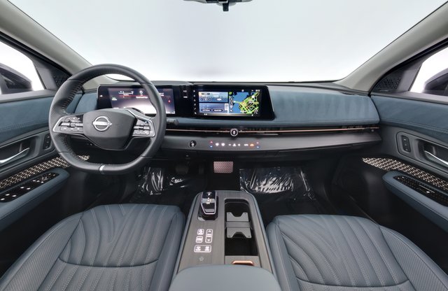 2023 Nissan Ariya — photo 17 of 27