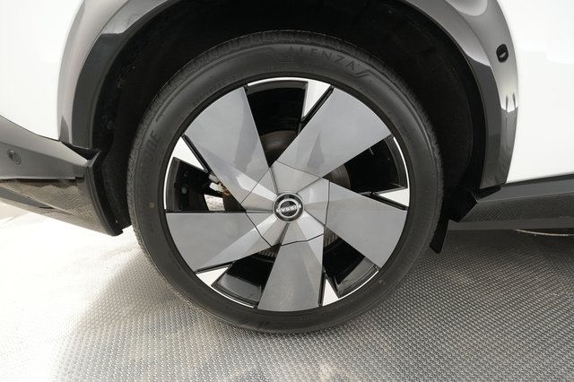 2023 Nissan Ariya — photo 16 of 27